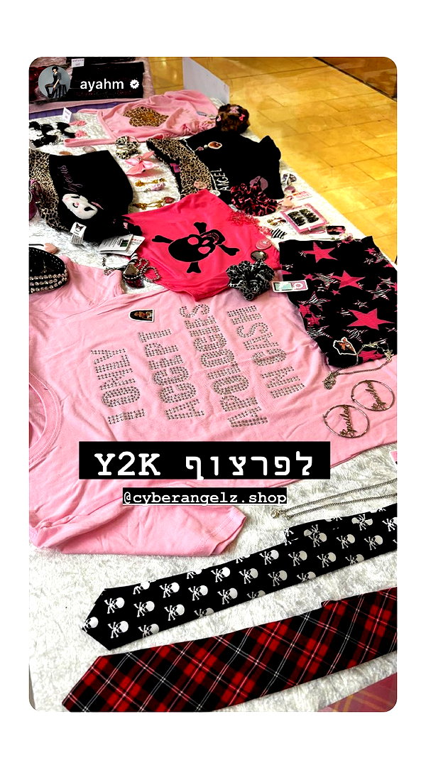 Archived image from @cyberangelz.shop on Instagram
