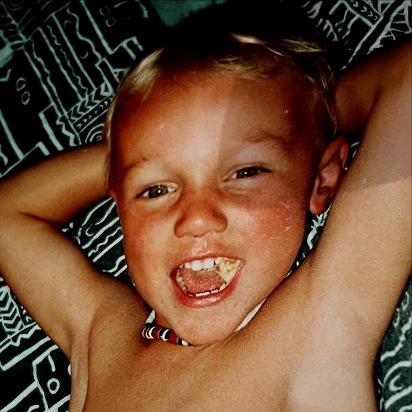 leni.bahr instagram image archive image