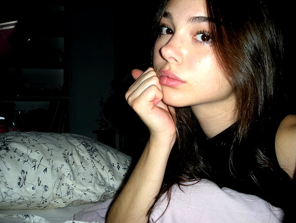 ameliaanav_ instagram image archive image