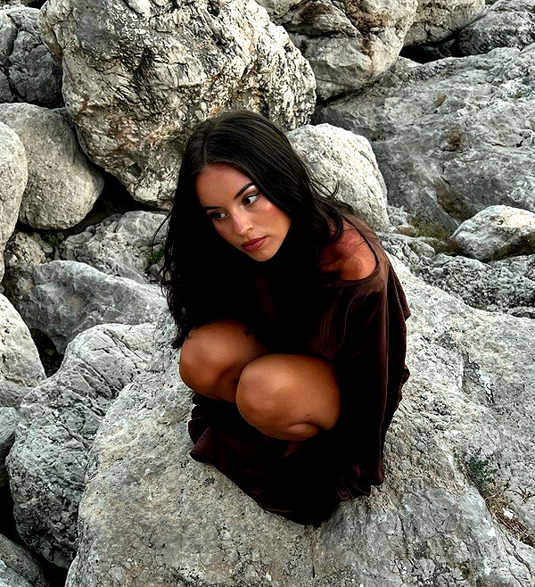 zoeliss instagram image archive image