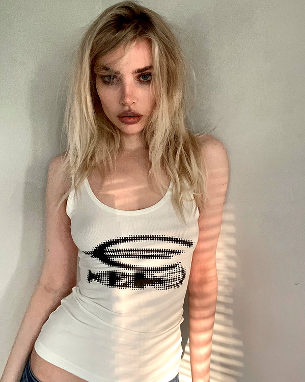 anya4everr instagram image archive image
