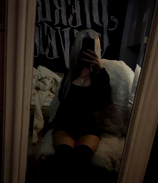emeurie instagram image archive image