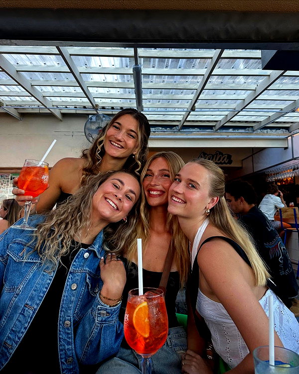 chelsnamsayin instagram image archive image
