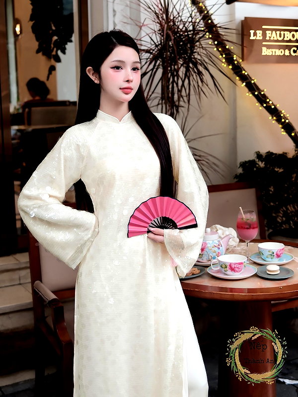 lyhythuedoxinh instagram image archive image