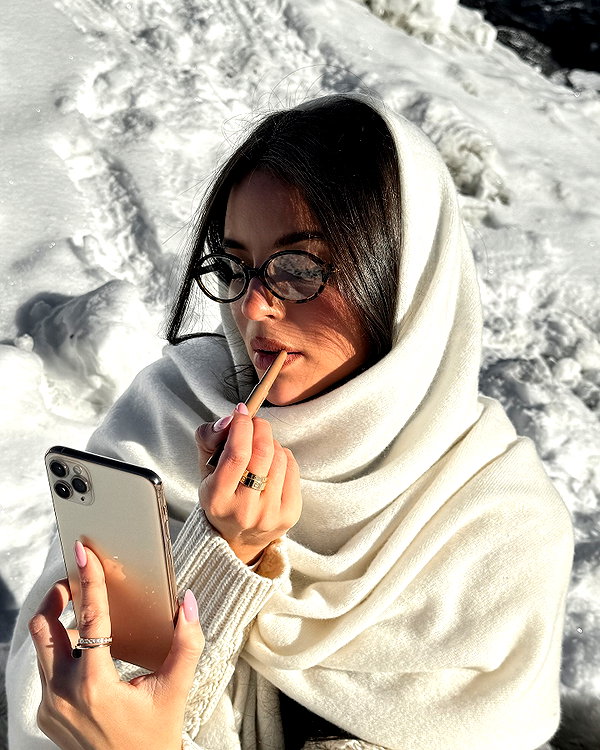 zoeliss instagram image archive image