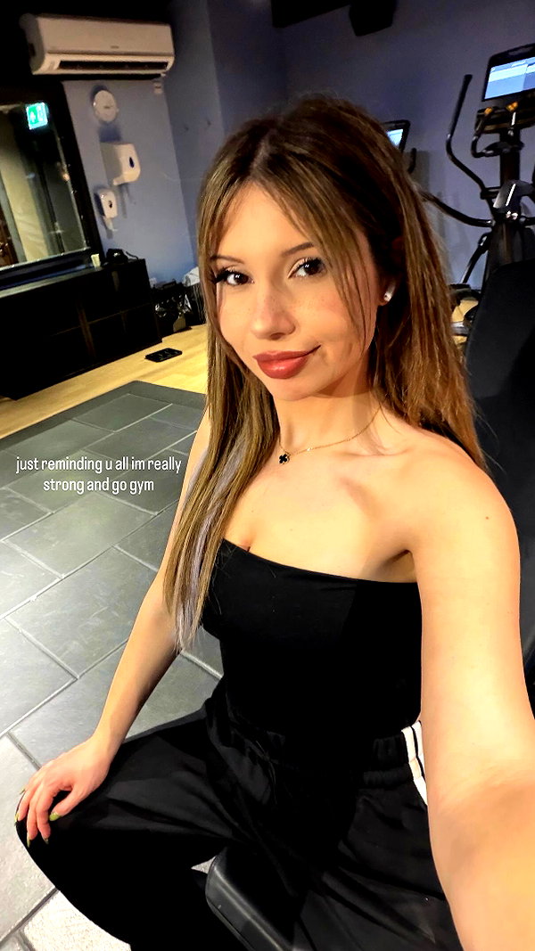 cherrycatxox instagram image archive image