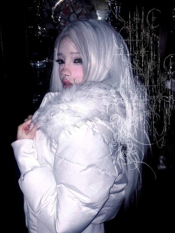 Archived image from @irisinna on Instagram