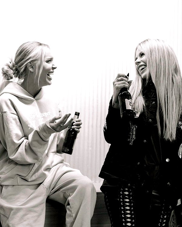 avrillavigne instagram image archive image