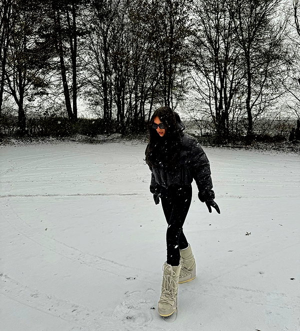 zoeliss instagram image archive image