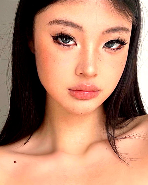 ll.lu1s instagram image archive image