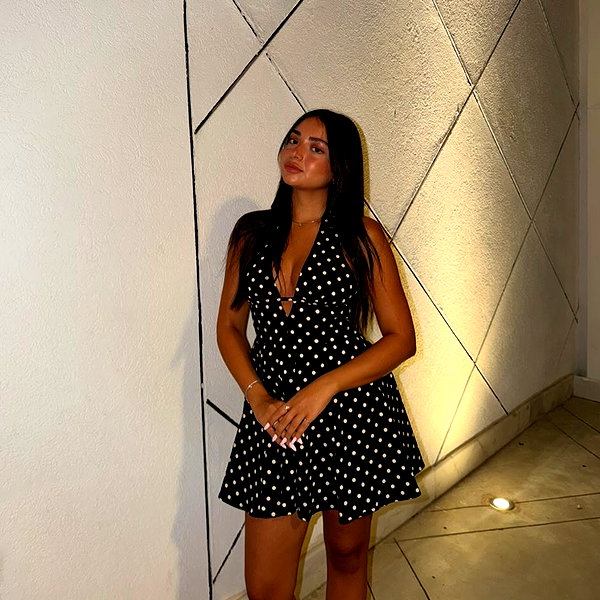 shani_shved instagram image archive image