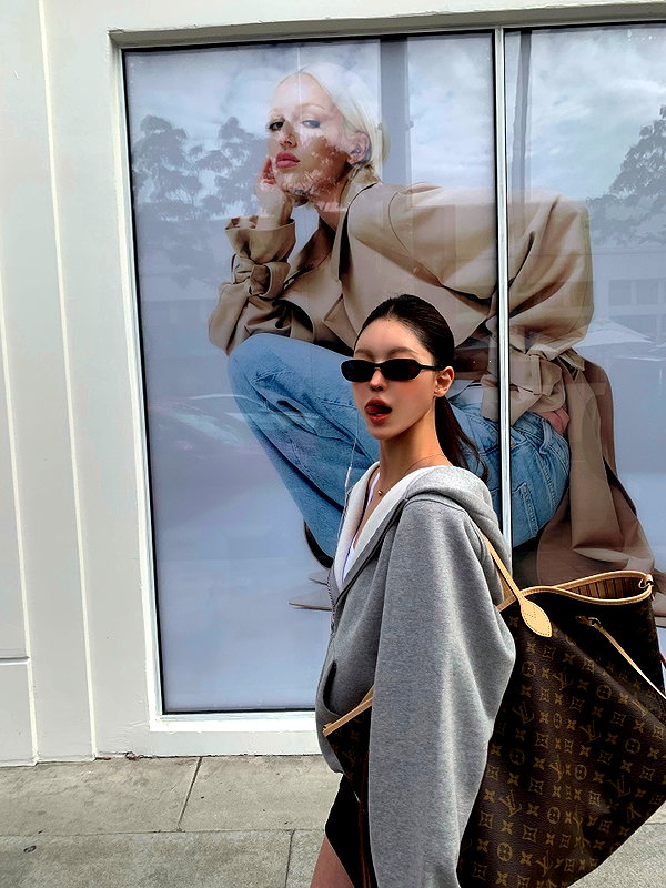 daxbin instagram image archive image