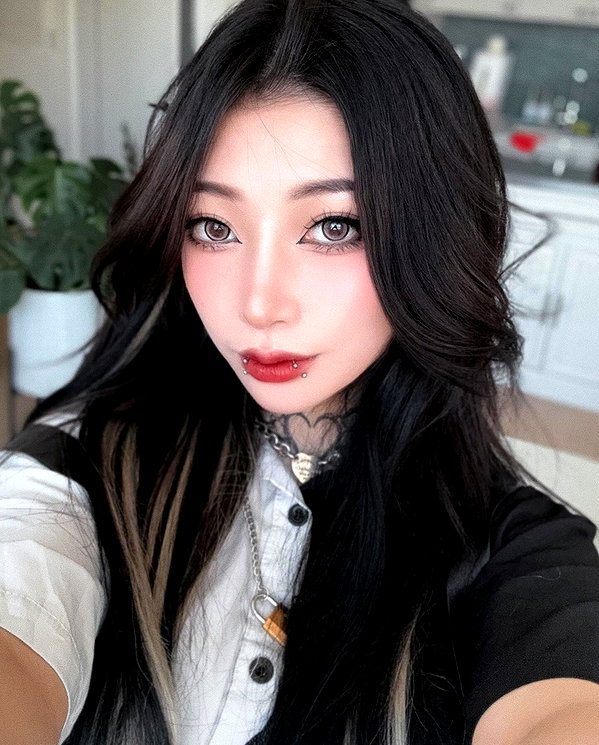 atlaseuu instagram image archive image