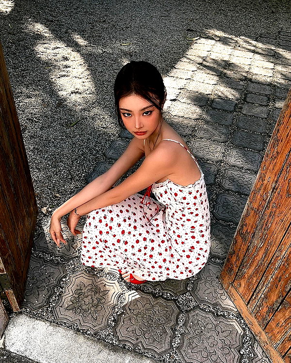 ll.lu1s instagram image archive image