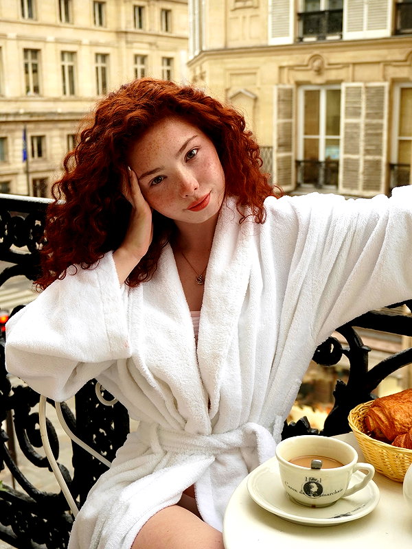 livia._.paige instagram image archive image