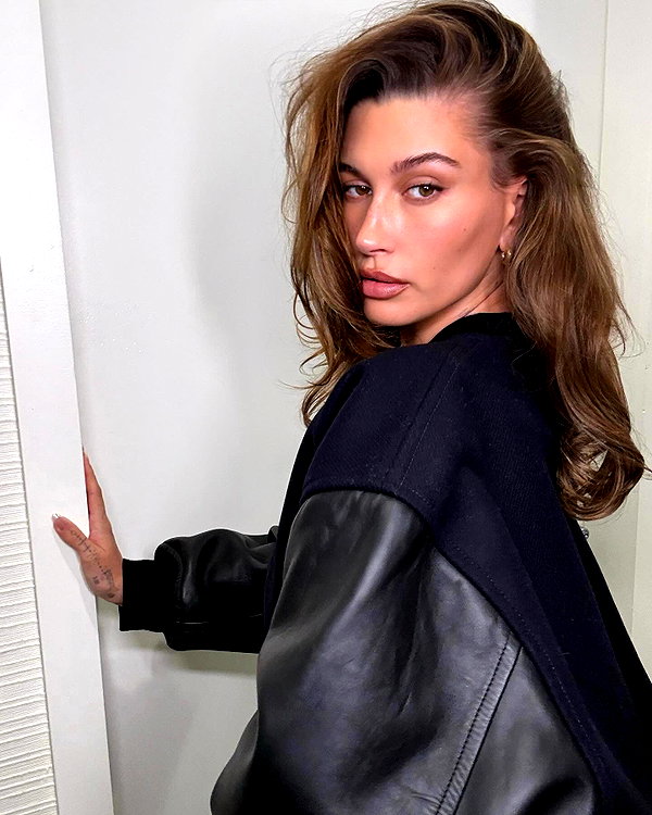 haileybieber instagram image archive image