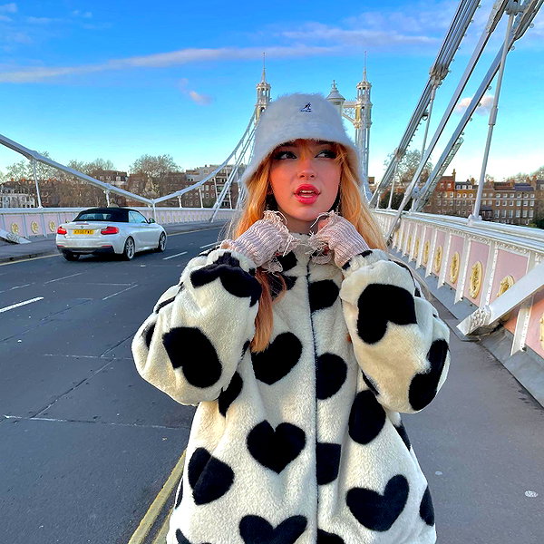pizza4alice instagram image archive image