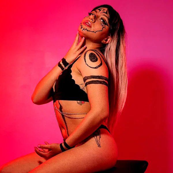 cyber_zoe_ cyber_zoe_ archive image