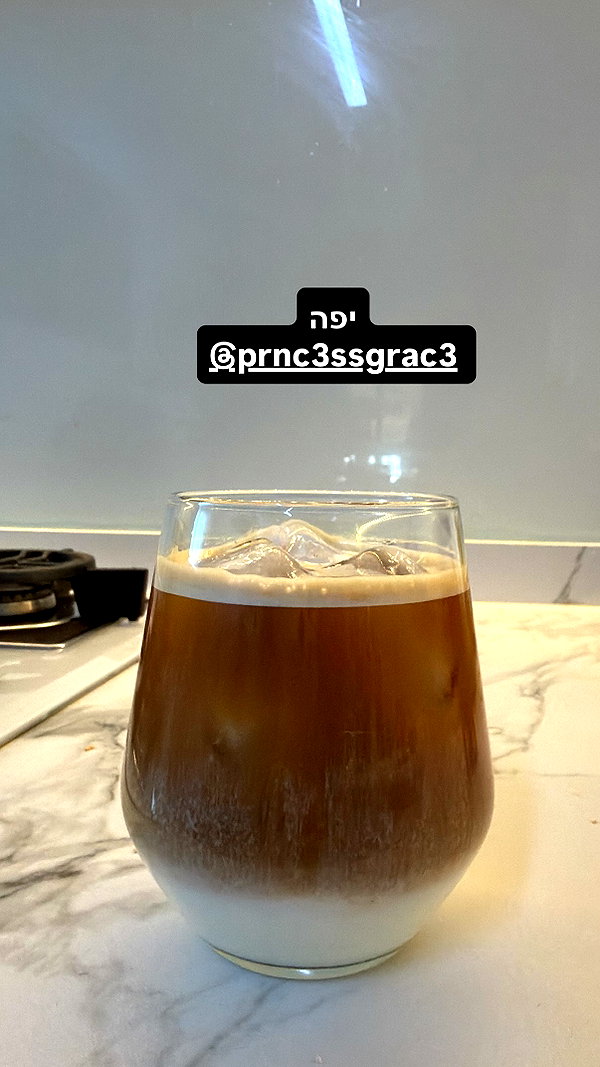 Archived image from @notchicore on Instagram
