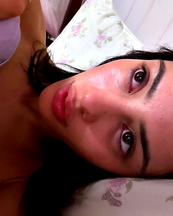 leonanaomii instagram image archive image
