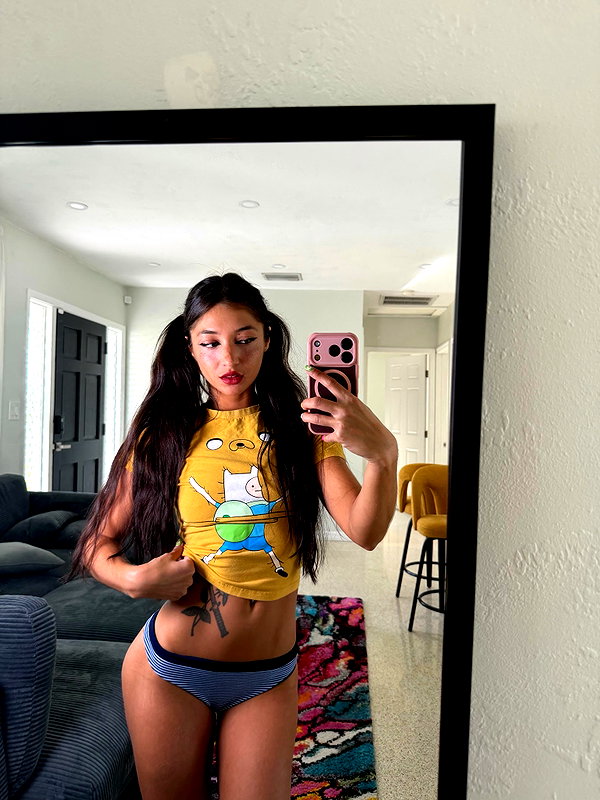daniellebarnaa instagram image archive image