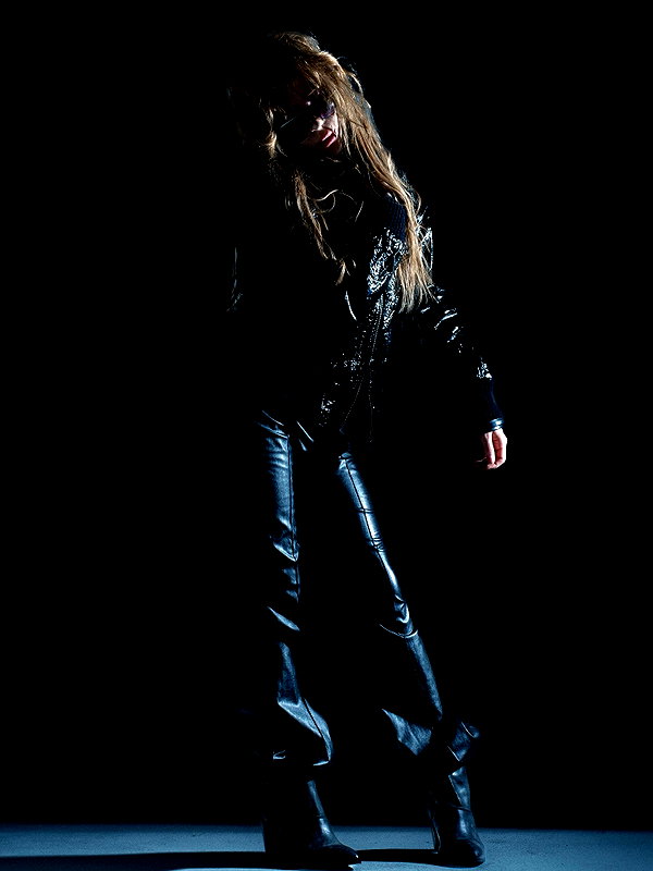 daaarkina archive image
