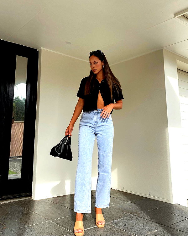 olivia.mathers instagram image archive image