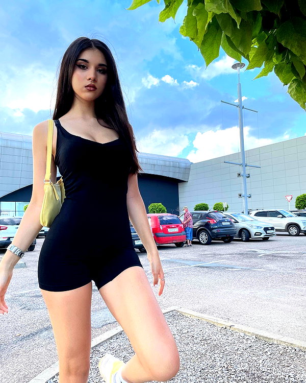 owlydiaa instagram image archive image