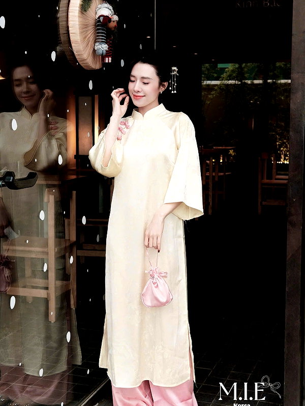 lyhythuedoxinh instagram image archive image