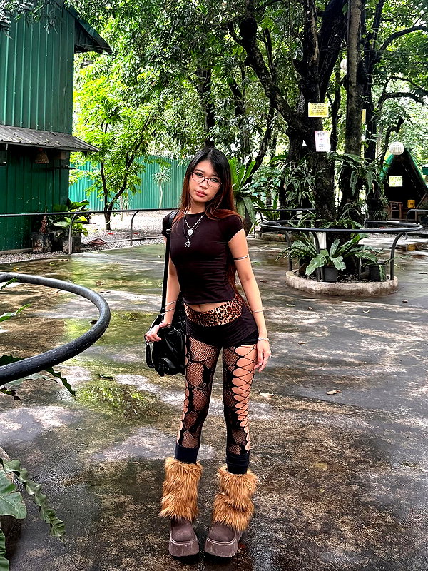 _nei.ko instagram image archive image