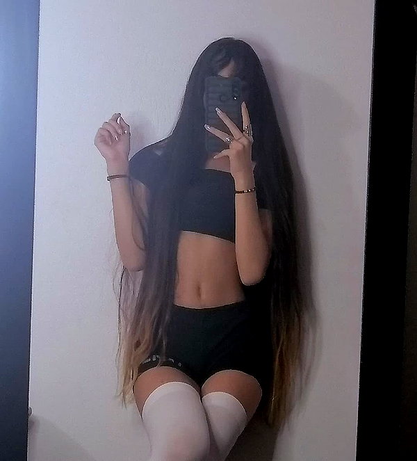 shevaal_x instagram image archive image
