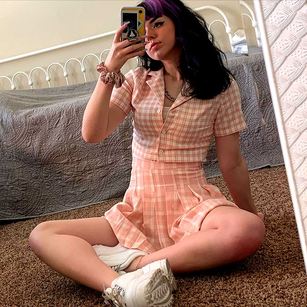 yeahimcaroline instagram image archive image