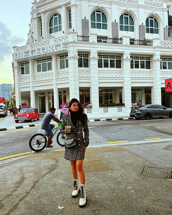 ratusfy_ instagram image archive image