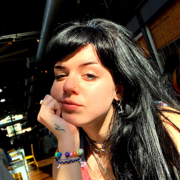 yeahimcaroline instagram image archive image