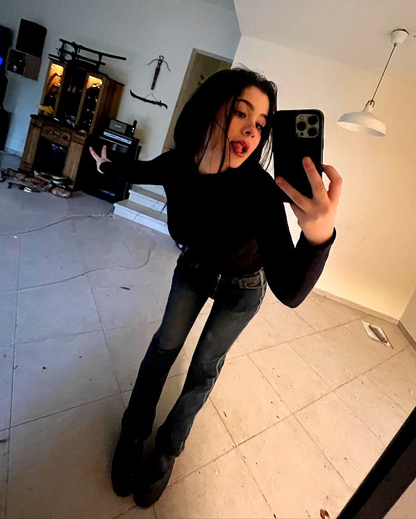 evasela__ instagram image archive image