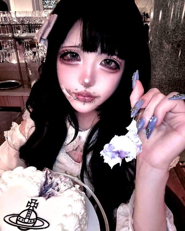 fish_fingiiies instagram image archive image