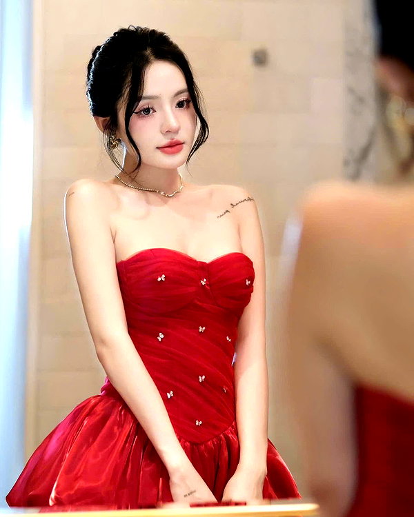 lyhythuedoxinh instagram image archive image