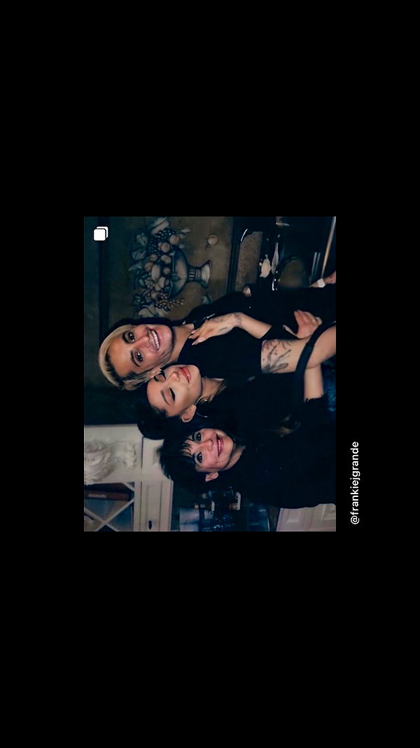 arianagrande instagram image archive image