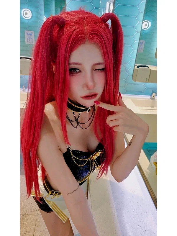 bora__look instagram image archive image