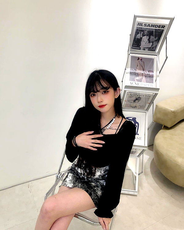 nixqq.425_ instagram image archive image