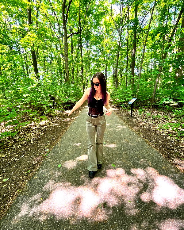 megann_eliizabeth instagram image archive image