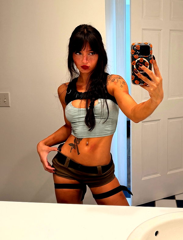 daniellebarnaa instagram image archive image
