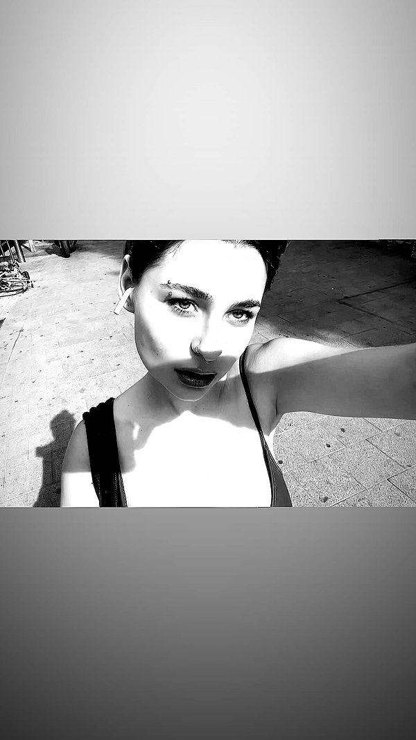 zoebaroniunreich instagram image archive image