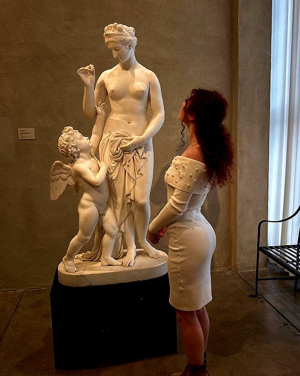 livia._.paige instagram image archive image