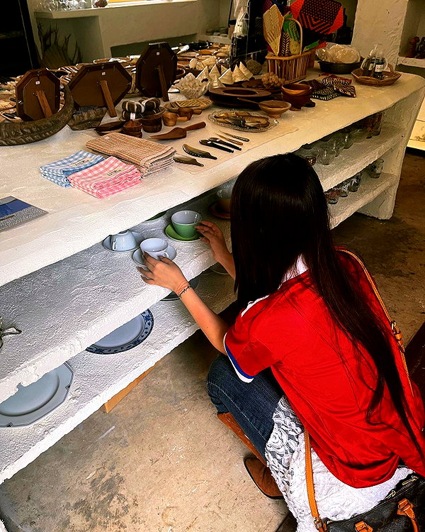 ll.lu1s instagram image archive image