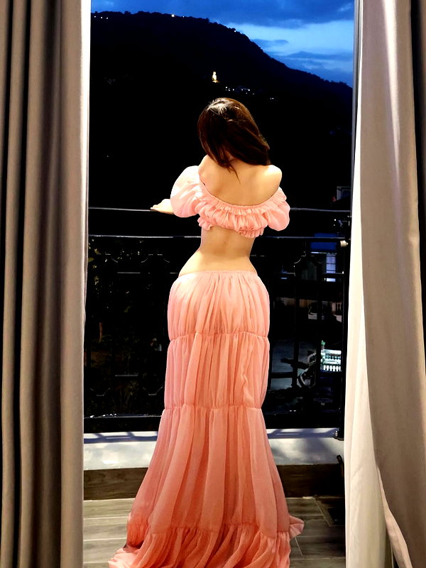 lyhythuedoxinh instagram image archive image