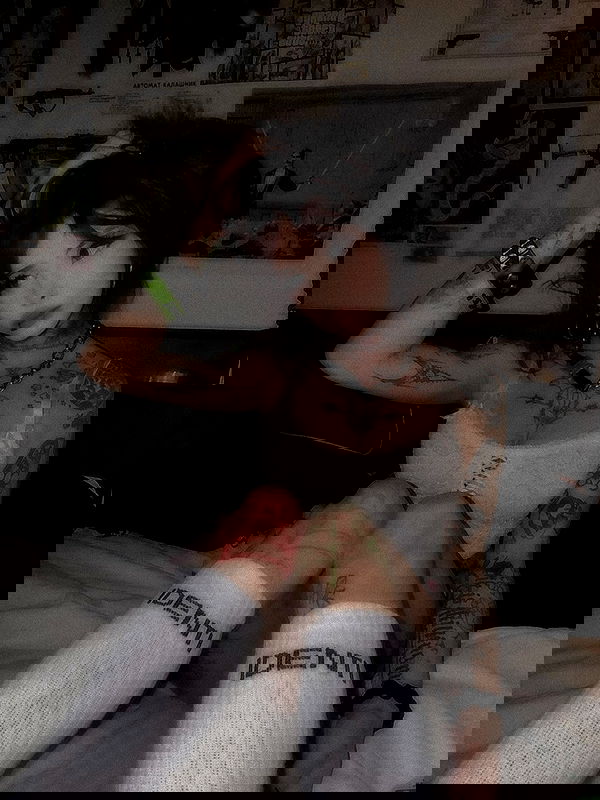 zommmbri zommmbri archive image