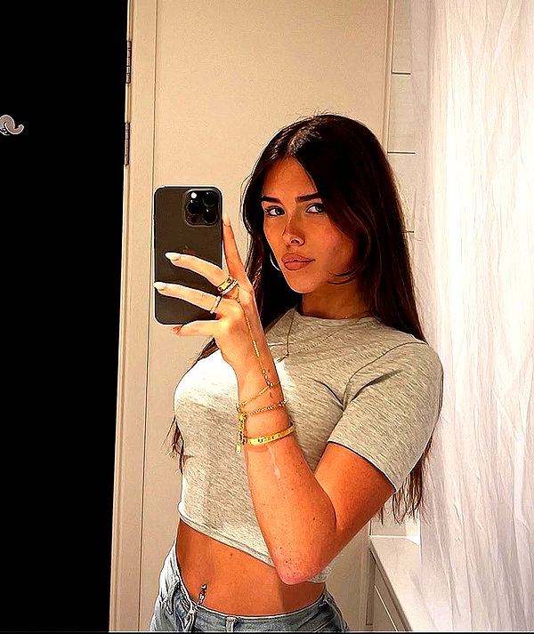 clarissabeaa instagram image archive image