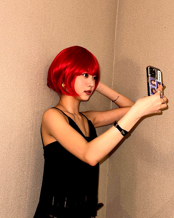 hhh.e_c.v instagram image archive image