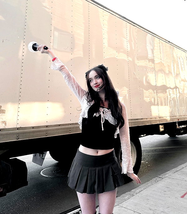 1uvgabi instagram image archive image